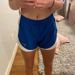 xs blue nike shorts